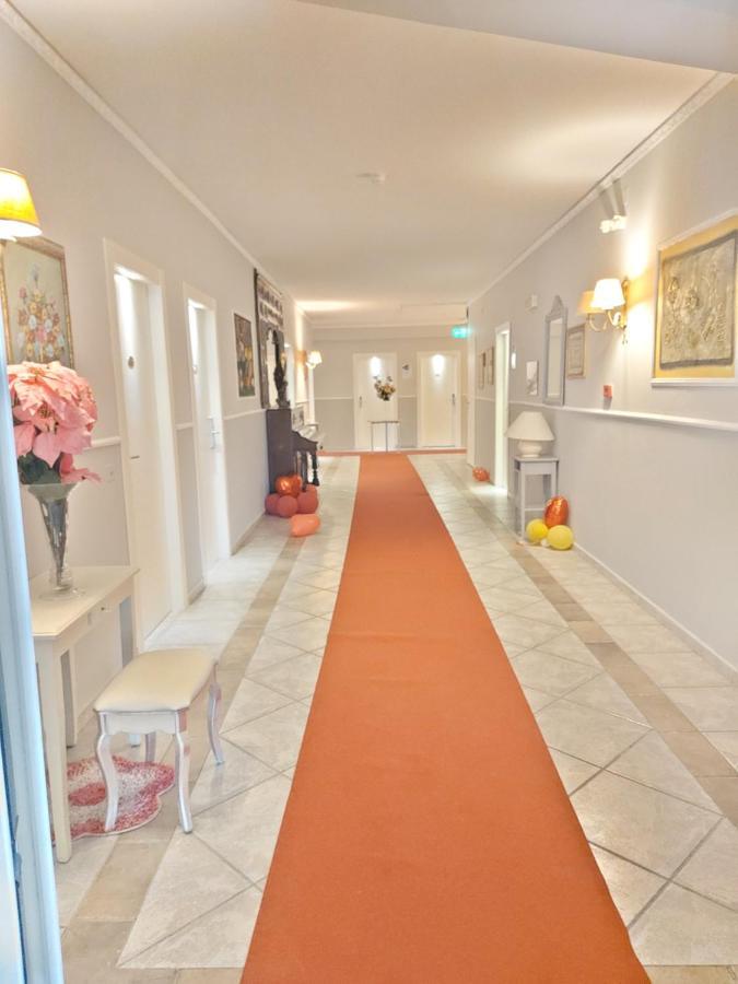 Hotel Caribe Casalnuovo Di Napoli Eksteriør bilde